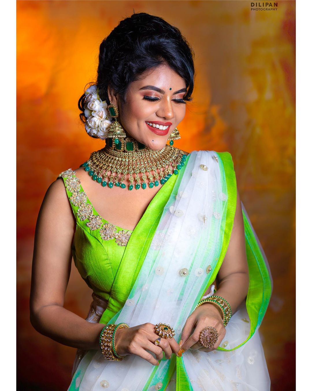 Sexy Telugu serial actress Nivisha new photoshoot