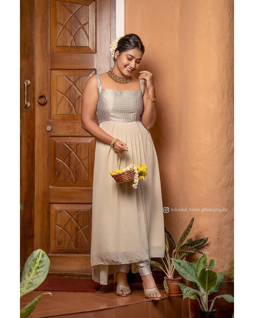 South indian actress grace Antony new photoshoot