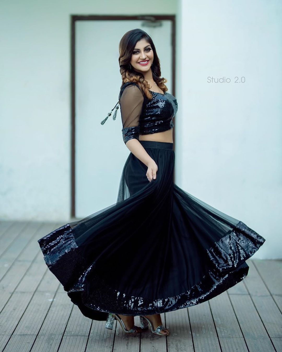 South indian actress Yashika Aannand in black dress