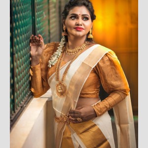South indian actress Shalu Shamu hot in bridal makeup photos
