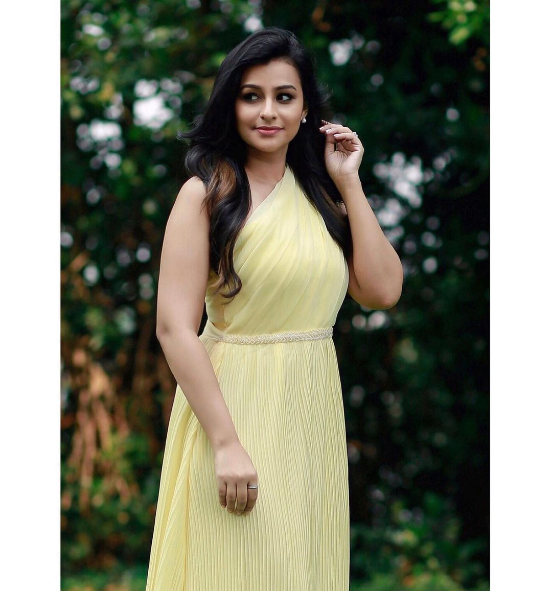 Malayalam actress Gaadha latest hot stills