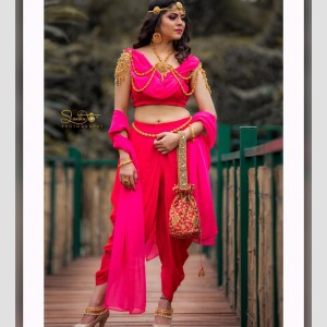 Kannada actress Sharmitha Gowda hot and sexy photo...