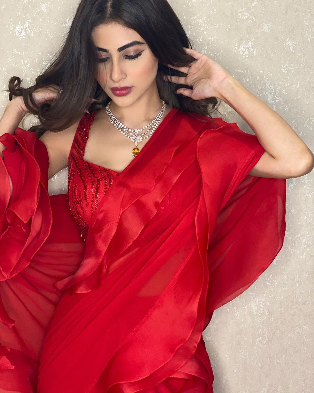 Mouni Roy sexy hot photos gallery Photos: HD Images, Pictures, Stills,  First Look Posters of Mouni Roy sexy hot photos gallery Movie -  Mallurepost.com