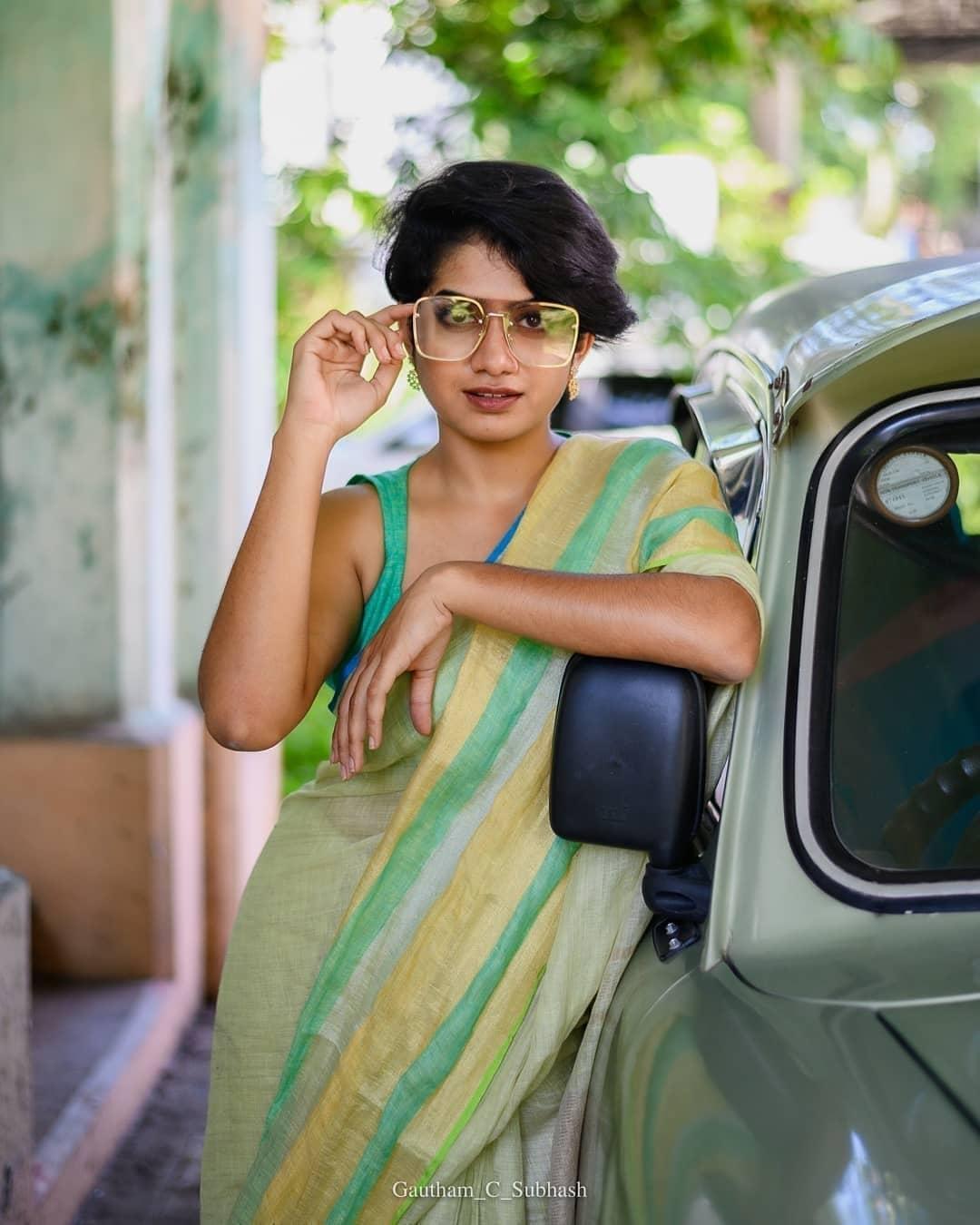 Saree hot photoshoot | Anarkali Marikar