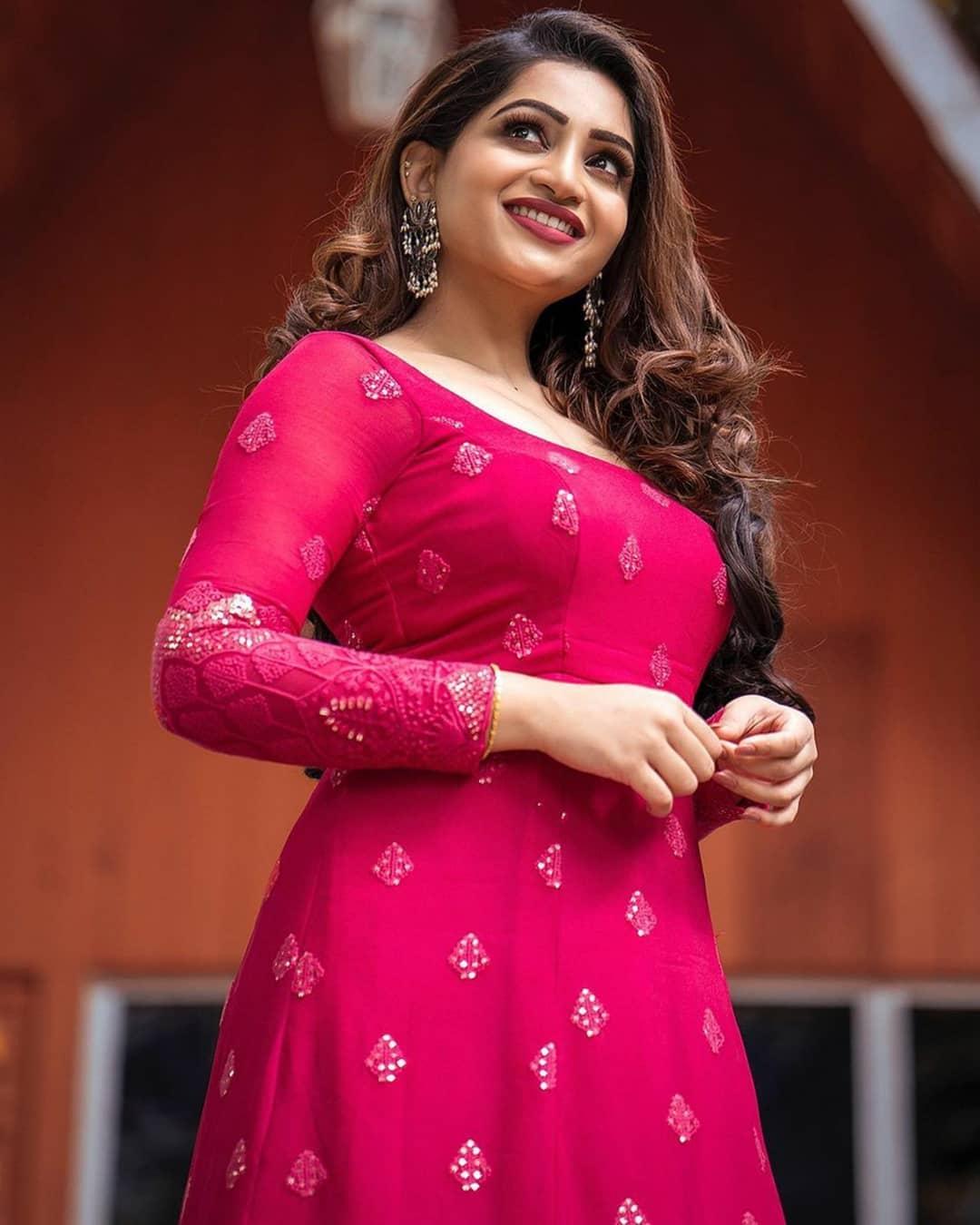 Nakshathra nagesh hot and sexy photoshoot