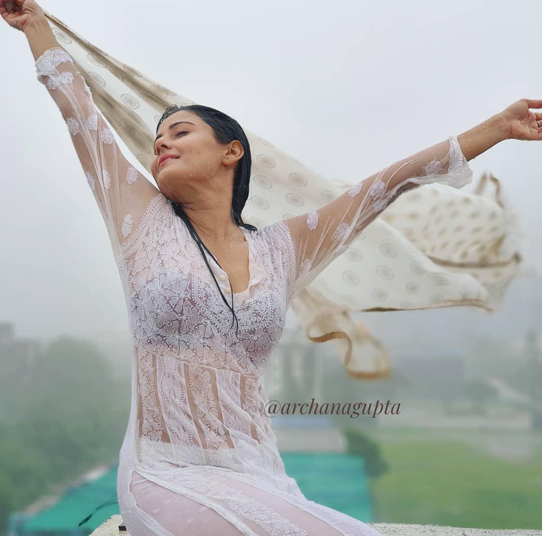 Archna Gupta Nudes - Wet dress hot photos gallery | Archana gupta looking very glamorous photos  Photos: HD Images, Pictures, Stills, First Look Posters of Wet dress hot  photos gallery | Archana gupta looking very glamorous