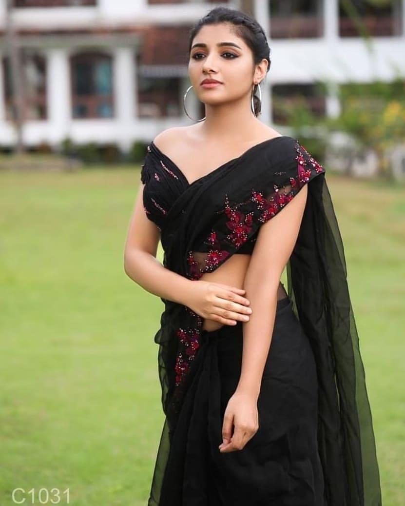 Big brother Actress hot photos | Mirna Menon sexy exposing hot photos