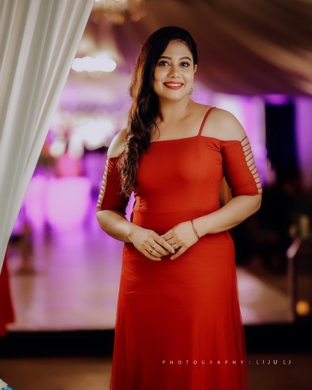 Rachana narayanankutty latest hot and spicy photos gallery | Malayalam actress hot photos gallery