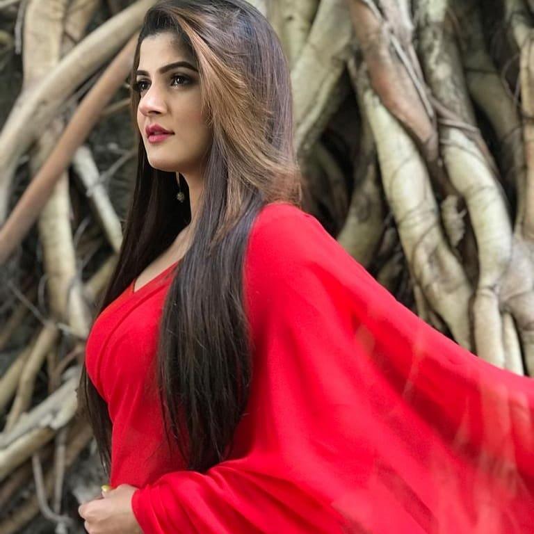 Bengali actress Saree hot photos | Srabanti Chatterjee very beautiful and glamorous photos
