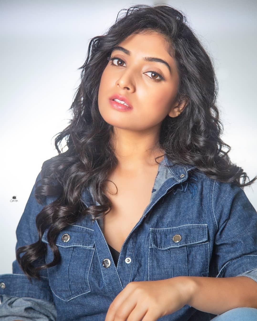 Kannada actress exposing hot photos | Priyanka Thimmesh hot and Glamorous photos