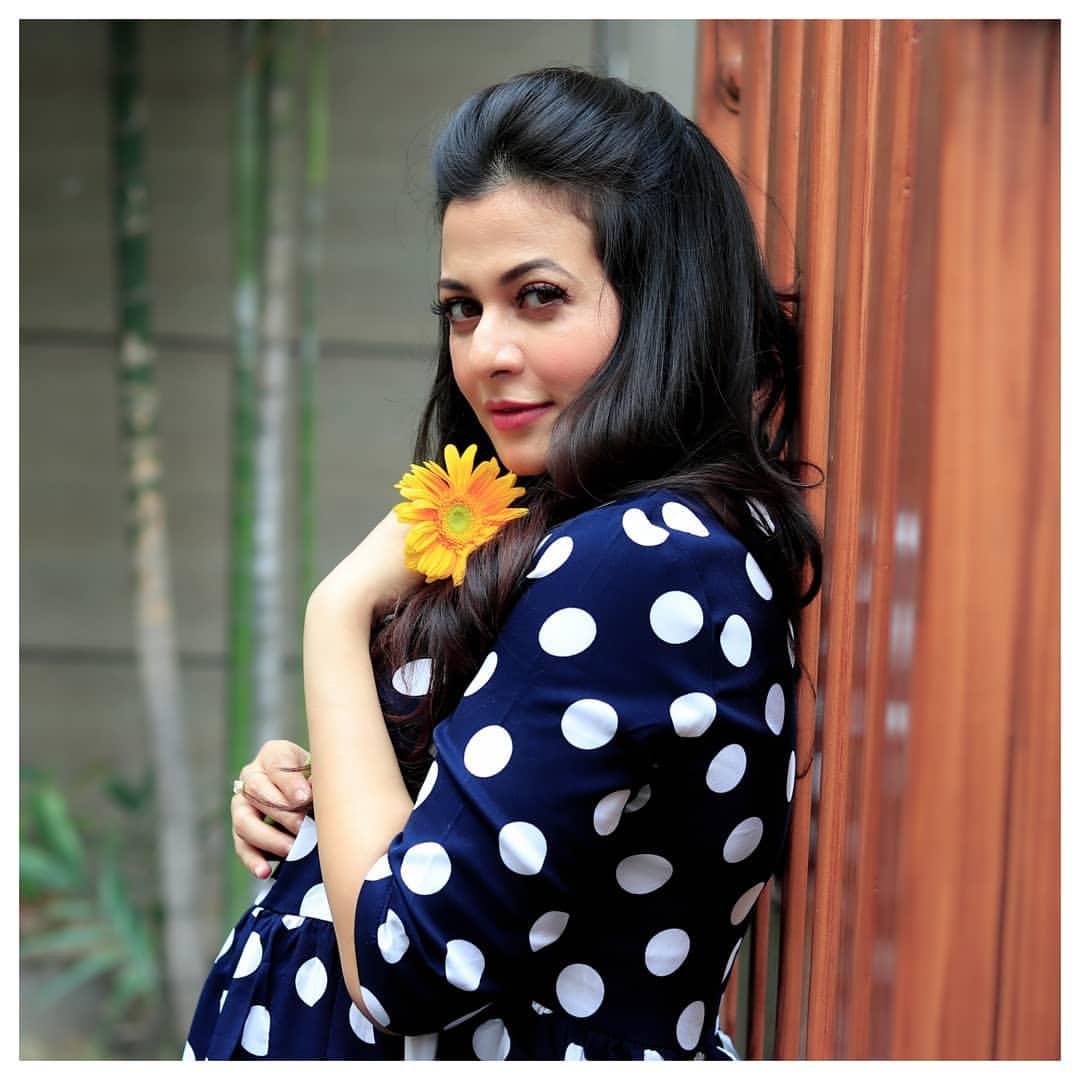Bengali actress Koel Mallick latest hot photos | Koel Mallick latest hot photos gallery