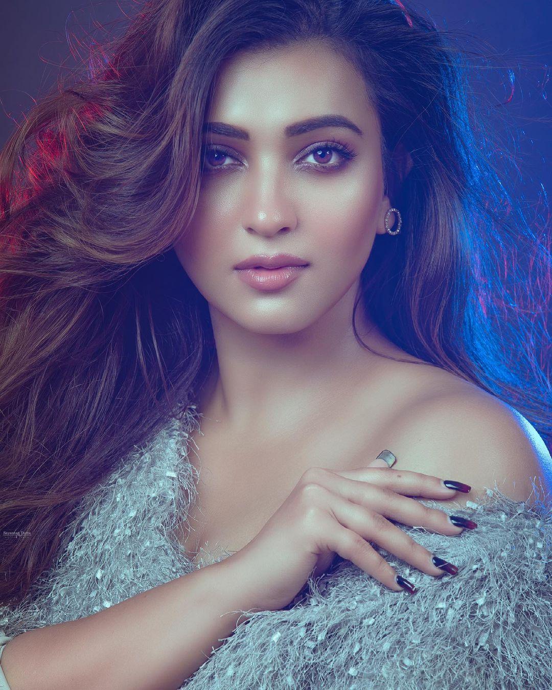 Model Koushani Mukherjee latest hot and sexy stills | Bengali Actress Koushani Mukherjee very hot photos