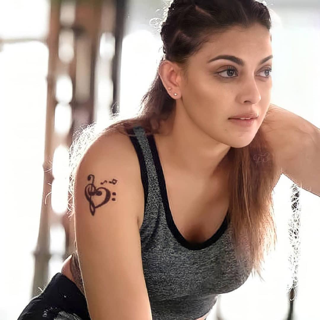 Anusree glamorous workout photos | Malayalam actress Anusree hot and sexy photoshoot in workout photos