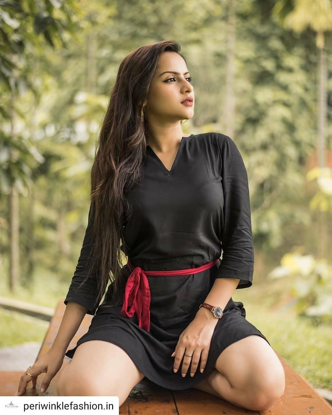 Himakshi Kalita beautiful and glamorous pictures| Assamese actress Himakshi Kalita hot photos
