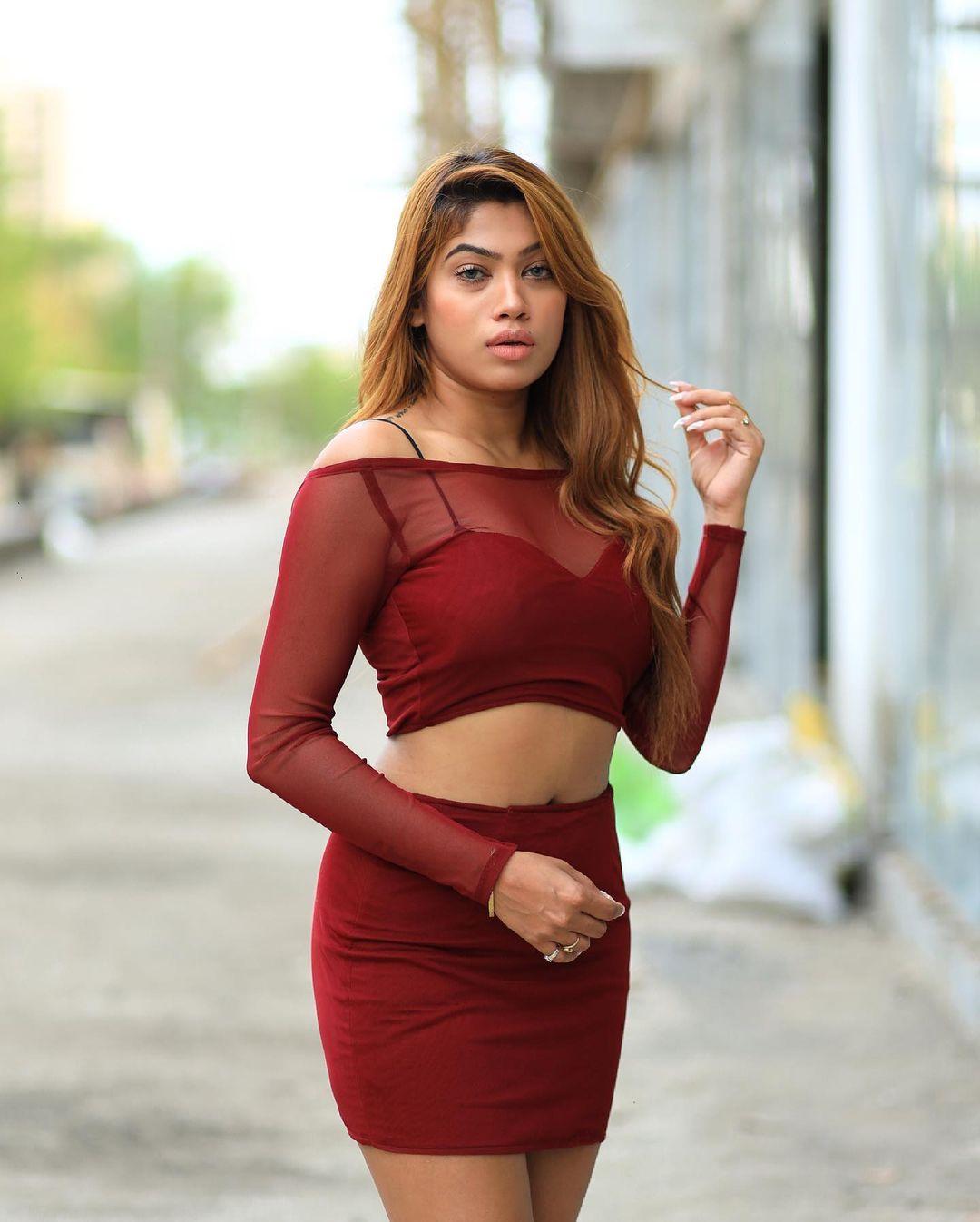 Nita Shilimkar looking very beautiful and cute photos | Nita Shilimkar sexy hot photos gallery
