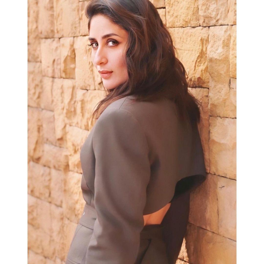 Kareena Kapoor glamorous and cute photos | bollywood actress exposing cleavage hot photos