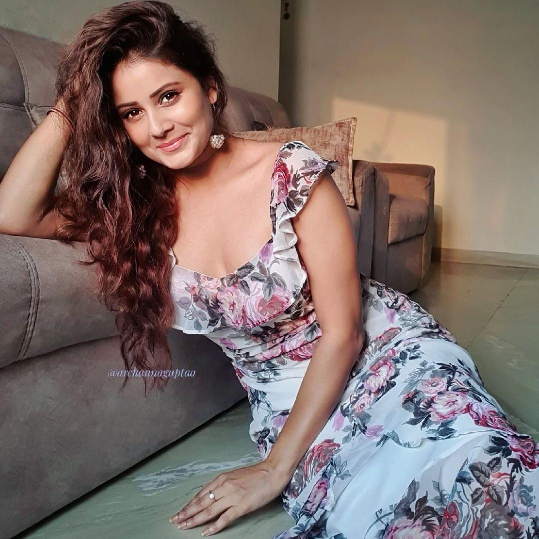 Glamorous actress Archana gupta latest hot and spicy photos | Archana gupta looking very sexy photoshoot