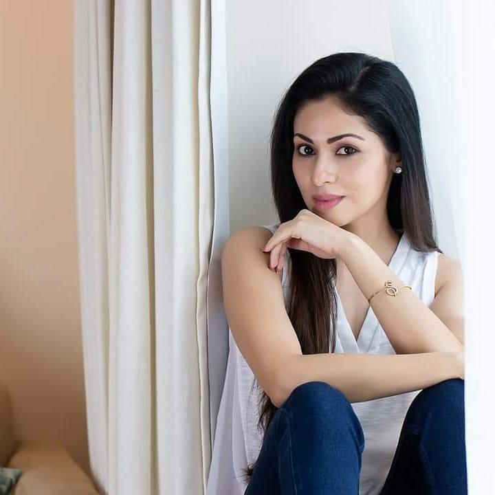 South indian actress Sadha looking very attractive hot photos | Sadha latest hot photos
