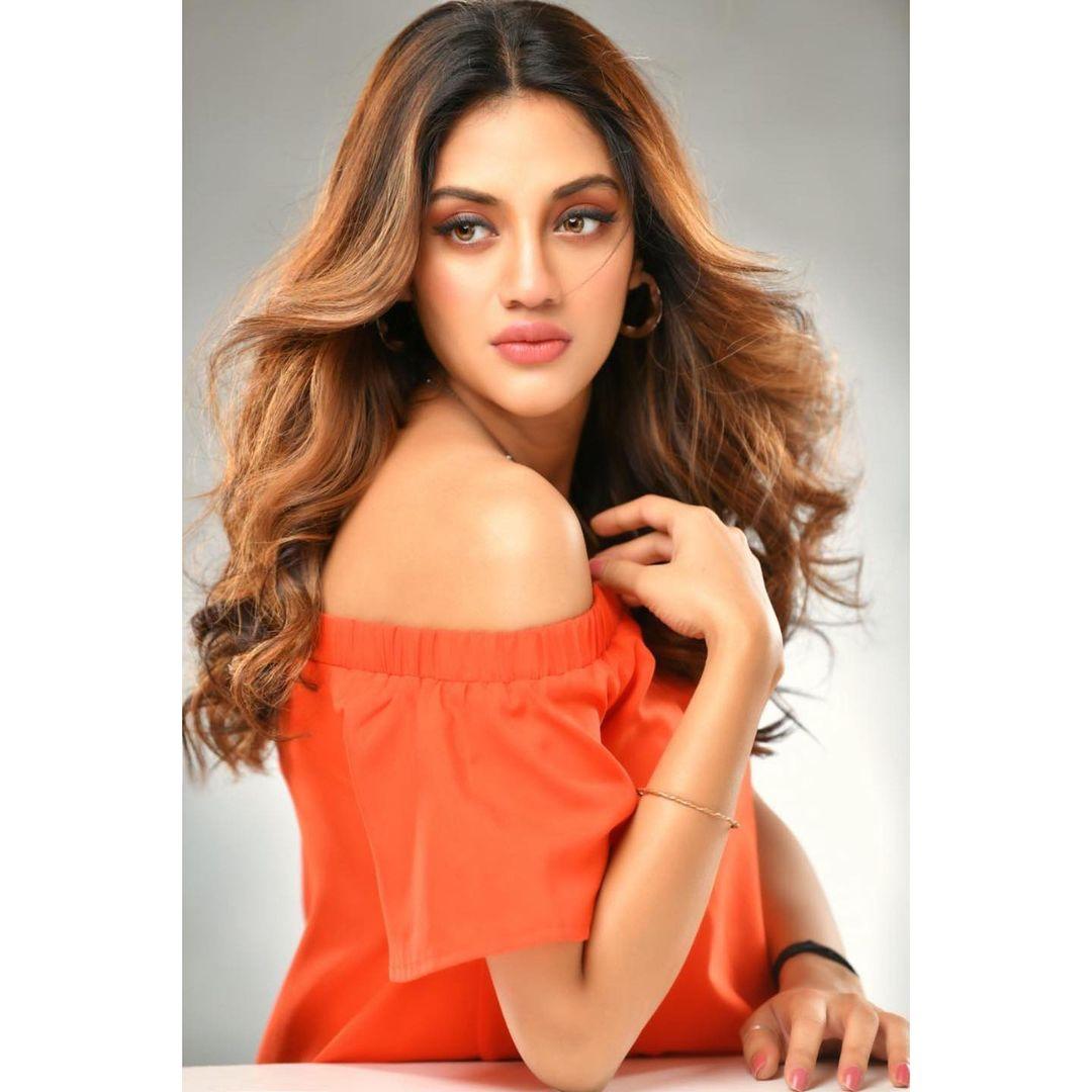 Bollywood actress hot photos | Nusrat Jahan beautiful and hot stills