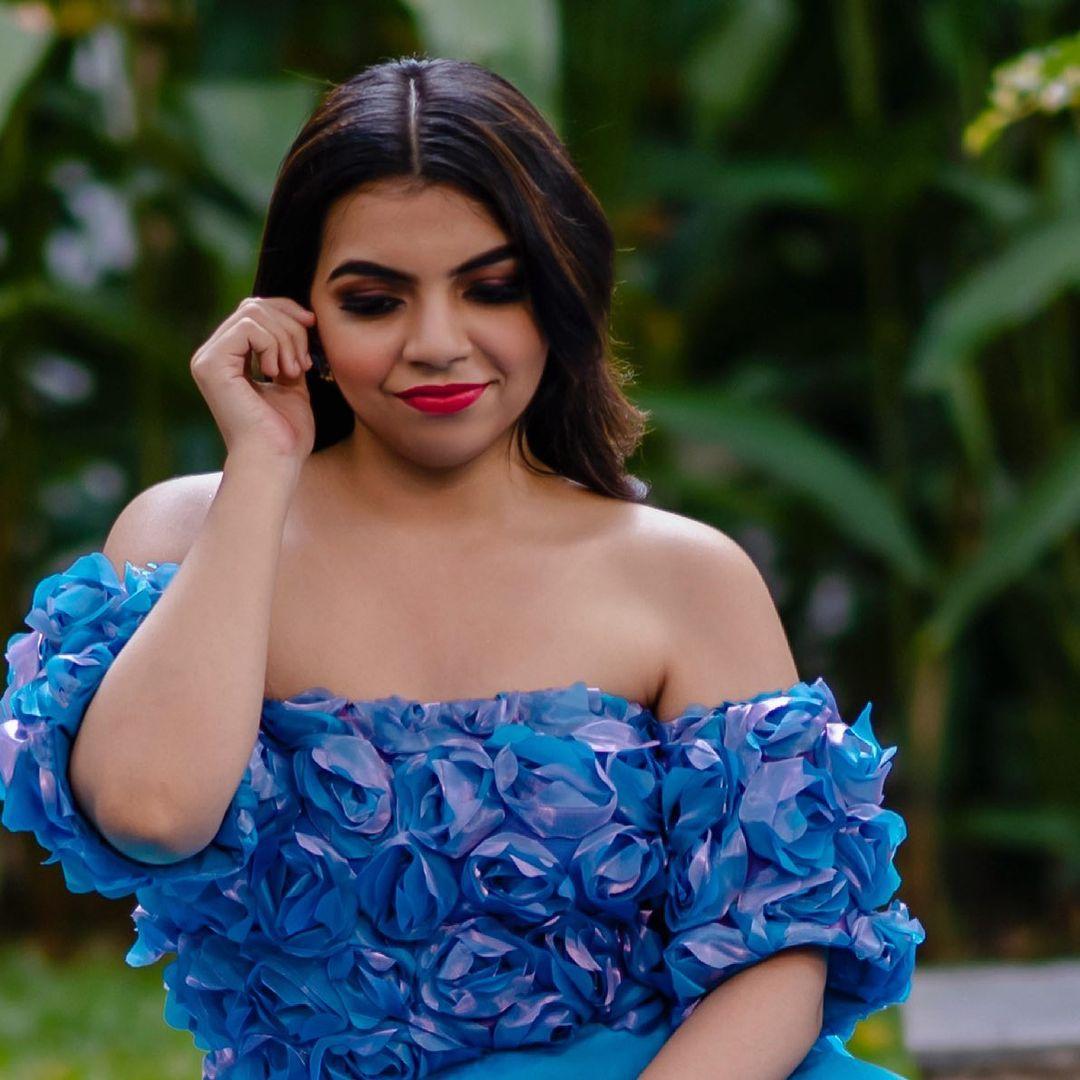 Akshaya Premnath in glamorous blue dress photos | looking very glamorous and cute photos