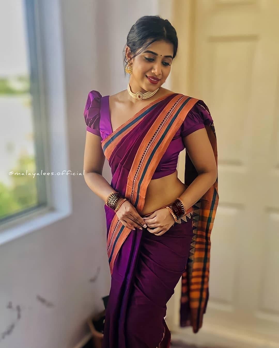 Shilpa Manjunath in saree latest trends | Shilpa Manjunath looking very glamorous photos