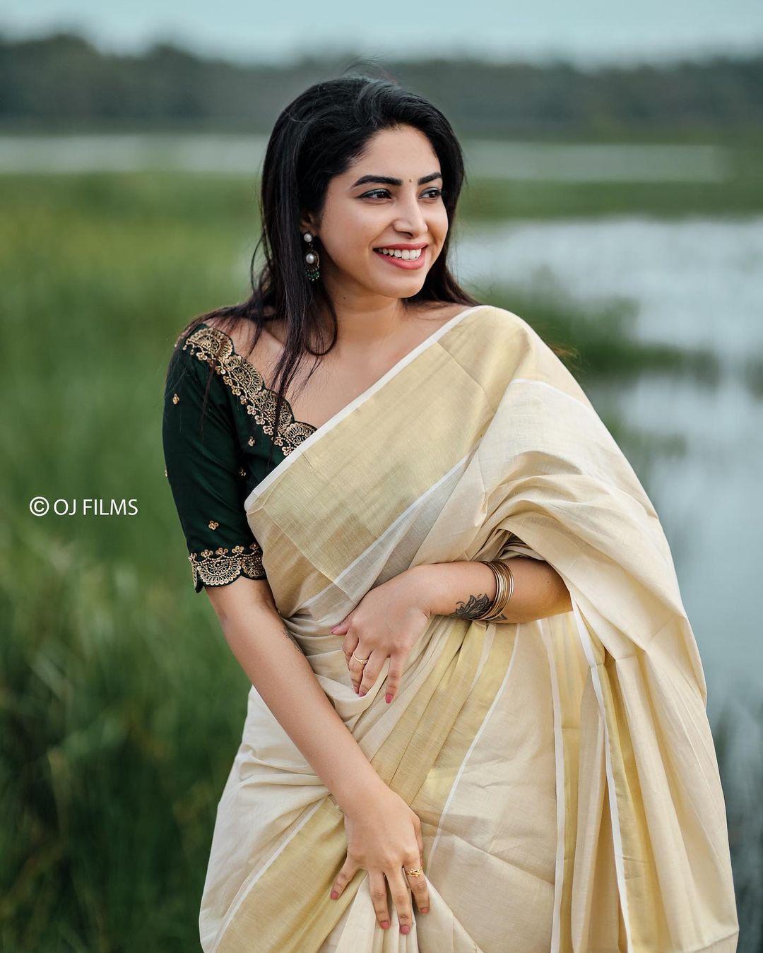 Ameya Mathew in kerala saree hot photos | Ameya Mathew Unseen Hot and sexy photoshoot