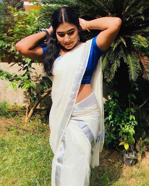 Grace Antony beautiful and cute photos gallery | Grace Antony in Kerala set Saree hot photos gallery