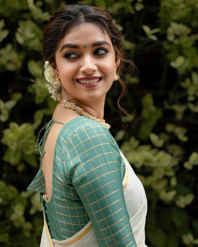 Keerthy Suresh latest hot and sexy photoshoot | Keerthy Suresh exclusive hot saree photos