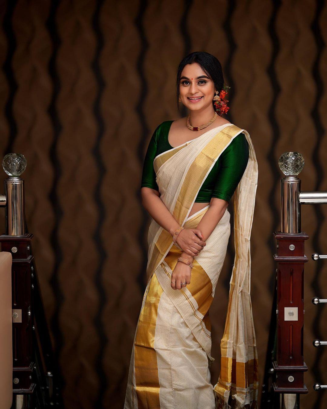 Ethnic wear glamorous photos | lakshmi nakshathra in saree hot photos gallery
