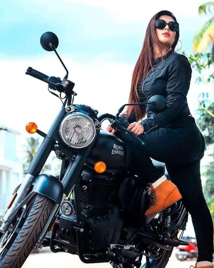 Remya Panicker very glamorous photos | Remya Panicker hot and sexy photoshoot