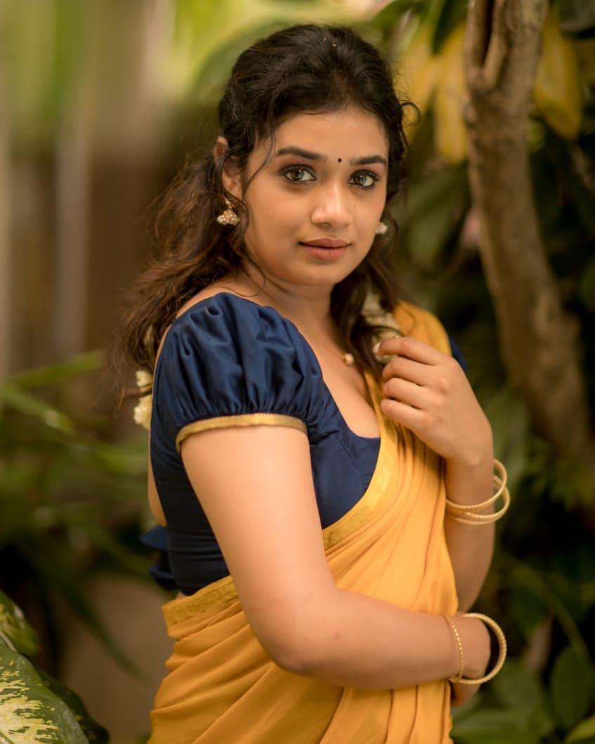 Half saree hot photos gallery | Swayam Siddha looking very attractive hot photos gallery