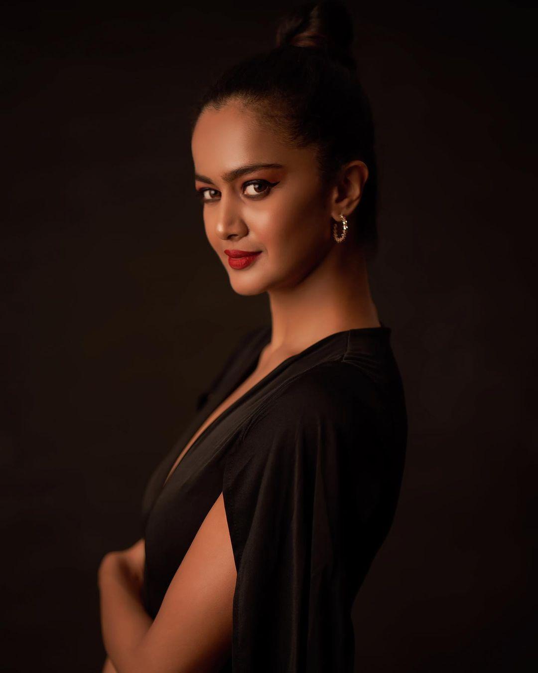 South Indian actress Shubra Aiyappa hot photos | very glamorous photos gallery