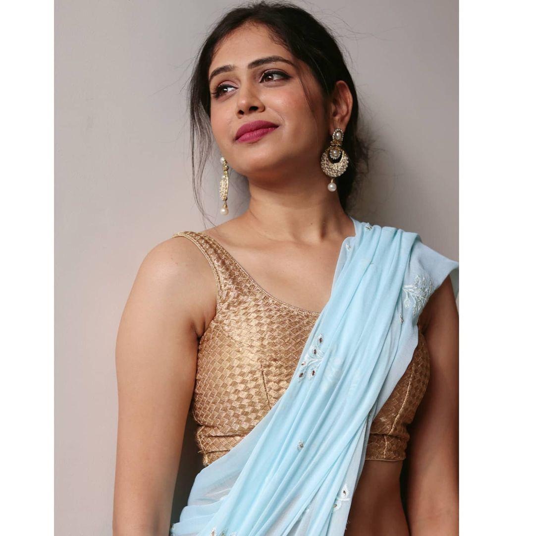 dipali sharma in saree hot photos | dipali sharma very beautiful and cute stills