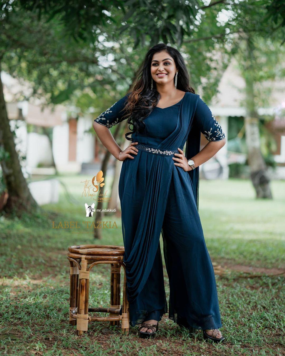 Television actress hot photos gallery | Rini Raj latest exclusive and hot photos gallery