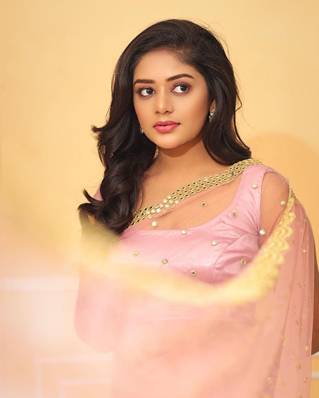 Transparent saree hot photos | Deepshikha latest hot and sexy photoshoot