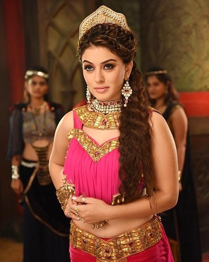 Hansika Motwani latest hot photos gallery | Hansika Motwani looking very beautiful and glamorous pictures