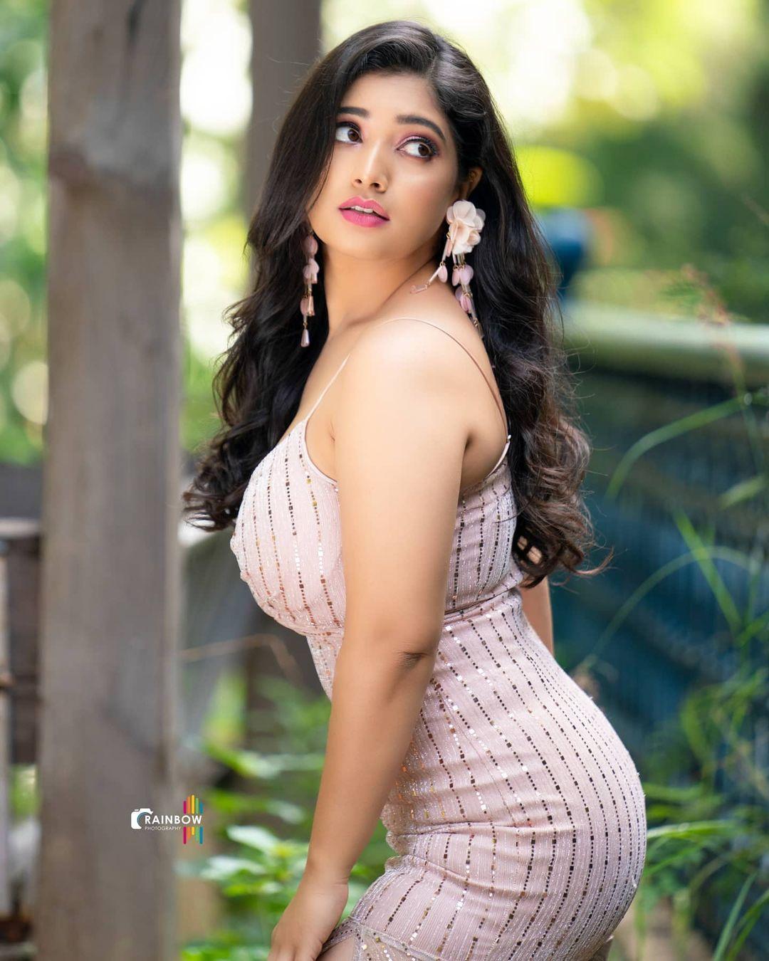 South indian actress hot photos | Priyanka Thimmesh very beautiful and cute photos