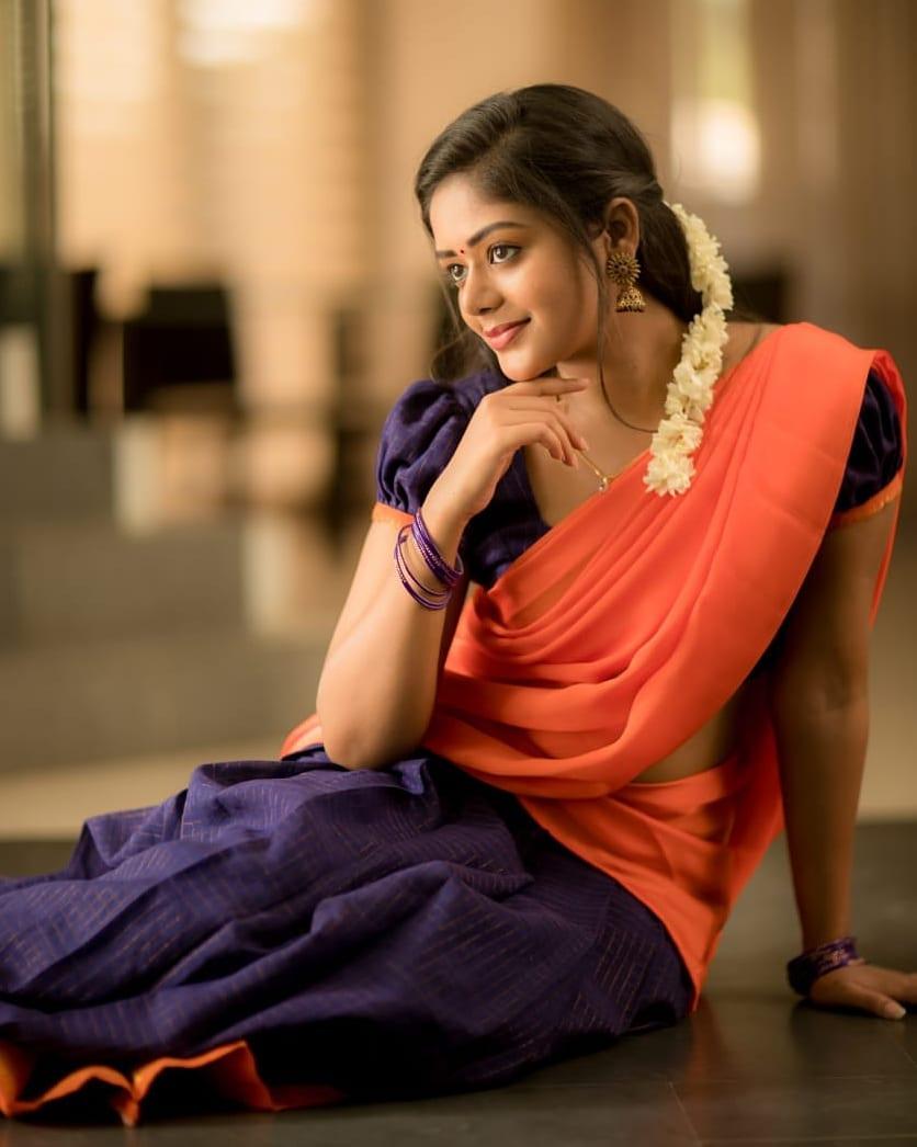 South Indian actress in half saree hot photos | Deepshikha very beautiful and glamorous pictures