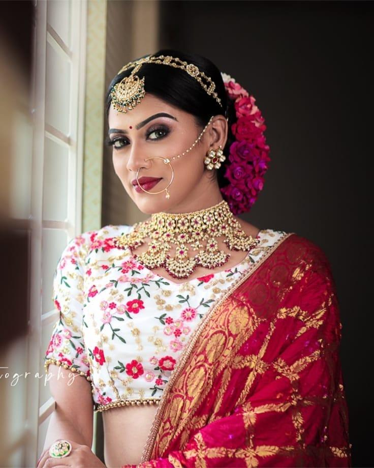 Dayyana Hameed bridal makeup hot photos gallery | Dayyana Hameed looking very beautiful and sexy stills