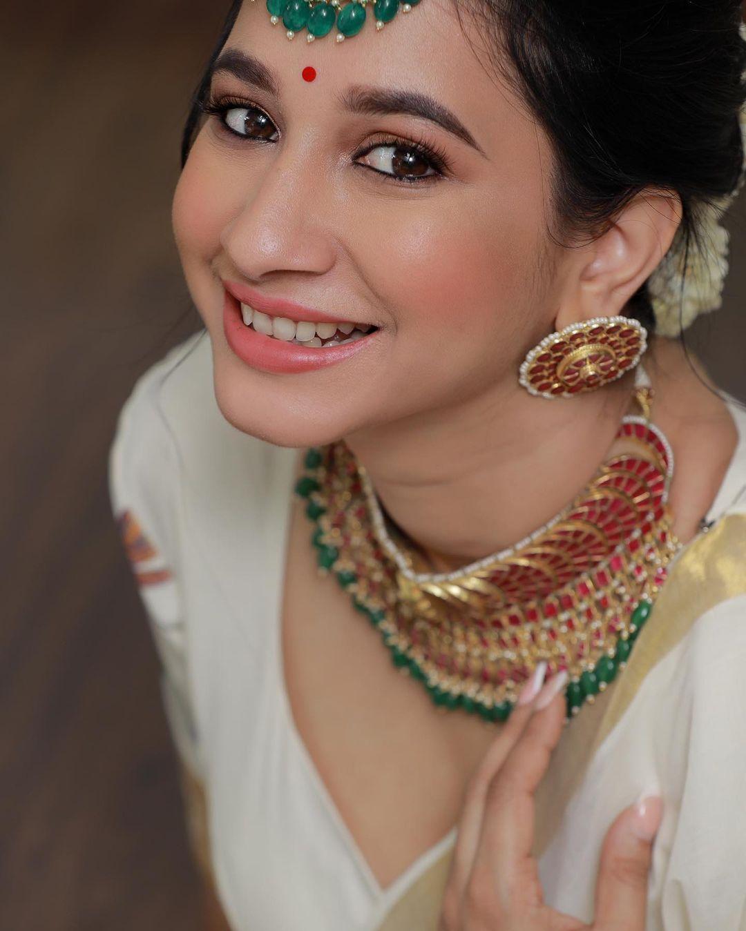 South Indian beautiful actress Manvita Kamath hot photos | latest hot and spicy photos gallery