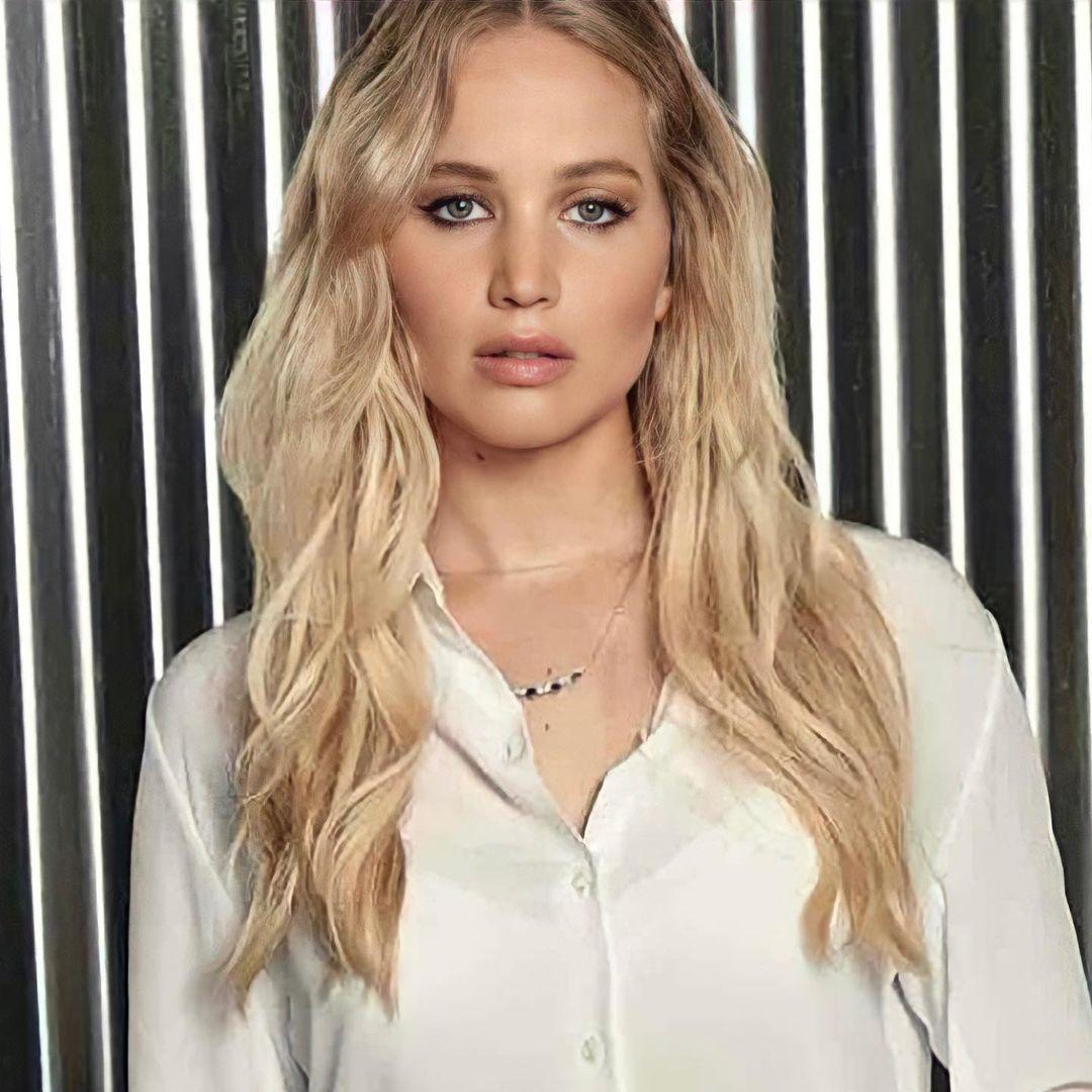 Actress Jennifer Lawrence sexy photoshoot | Jennifer Lawrence very beautiful and glamorous pictures