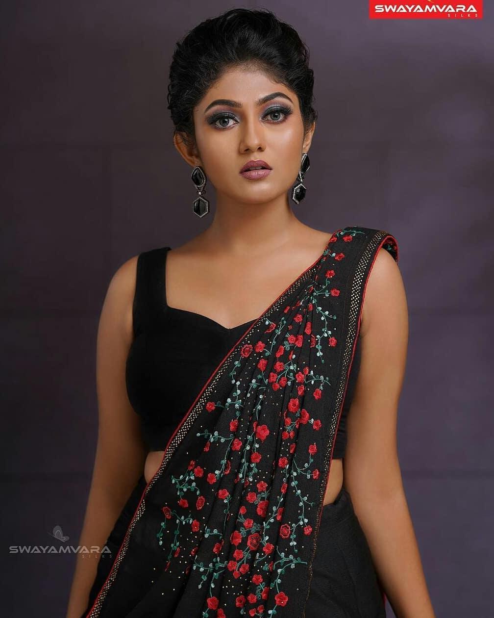 Drishya Raghunath in black saree hot photos | Drishya Raghunath beautiful and glamorous photos