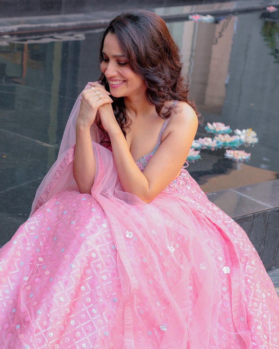 Bollywood actress Ankita Lokhande latest hot photos gallery |Ankita Lokhande very beautiful and sexy photoshoot