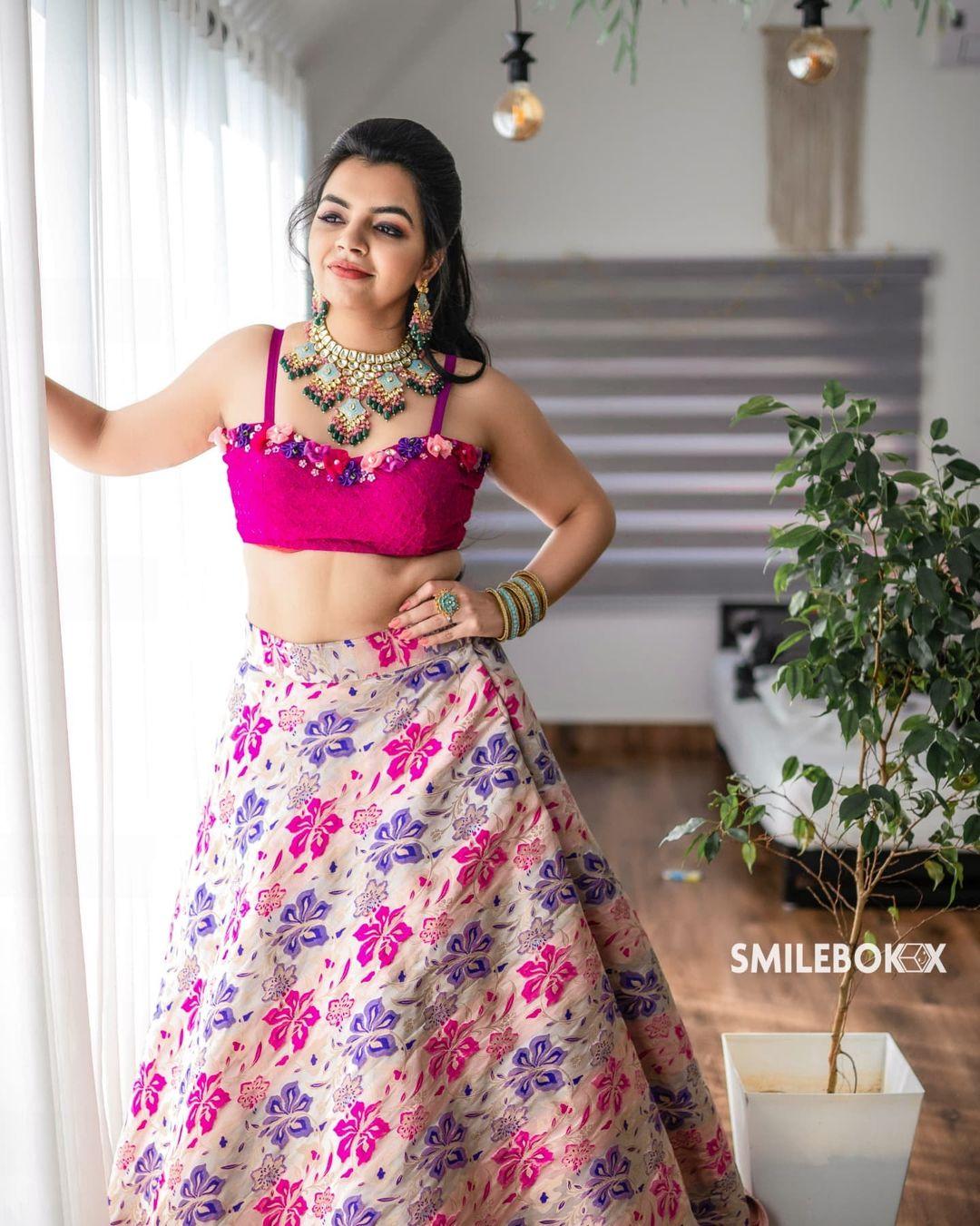 Malayalam actress Akshaya Premnath very sexy photoshoot |Akshaya Premnath looking very attractive hot photos