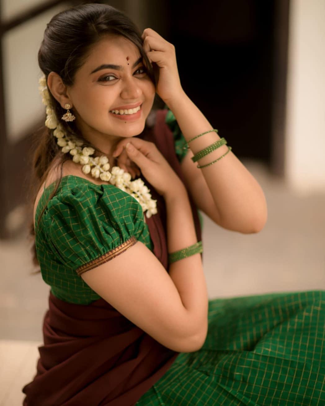 South Indian actress Monica Chinnakotla in half saree hot and sexy photoshoot | Monica Chinnakotla exposing hot and spicy photos
