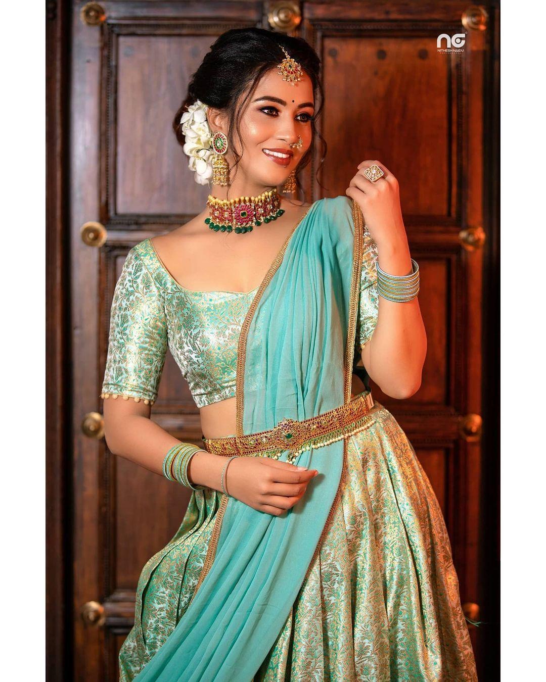 Sandalwood actress Neha Gowda looking very beautiful photo in bridal costume | very beautiful and sexy photoshoot