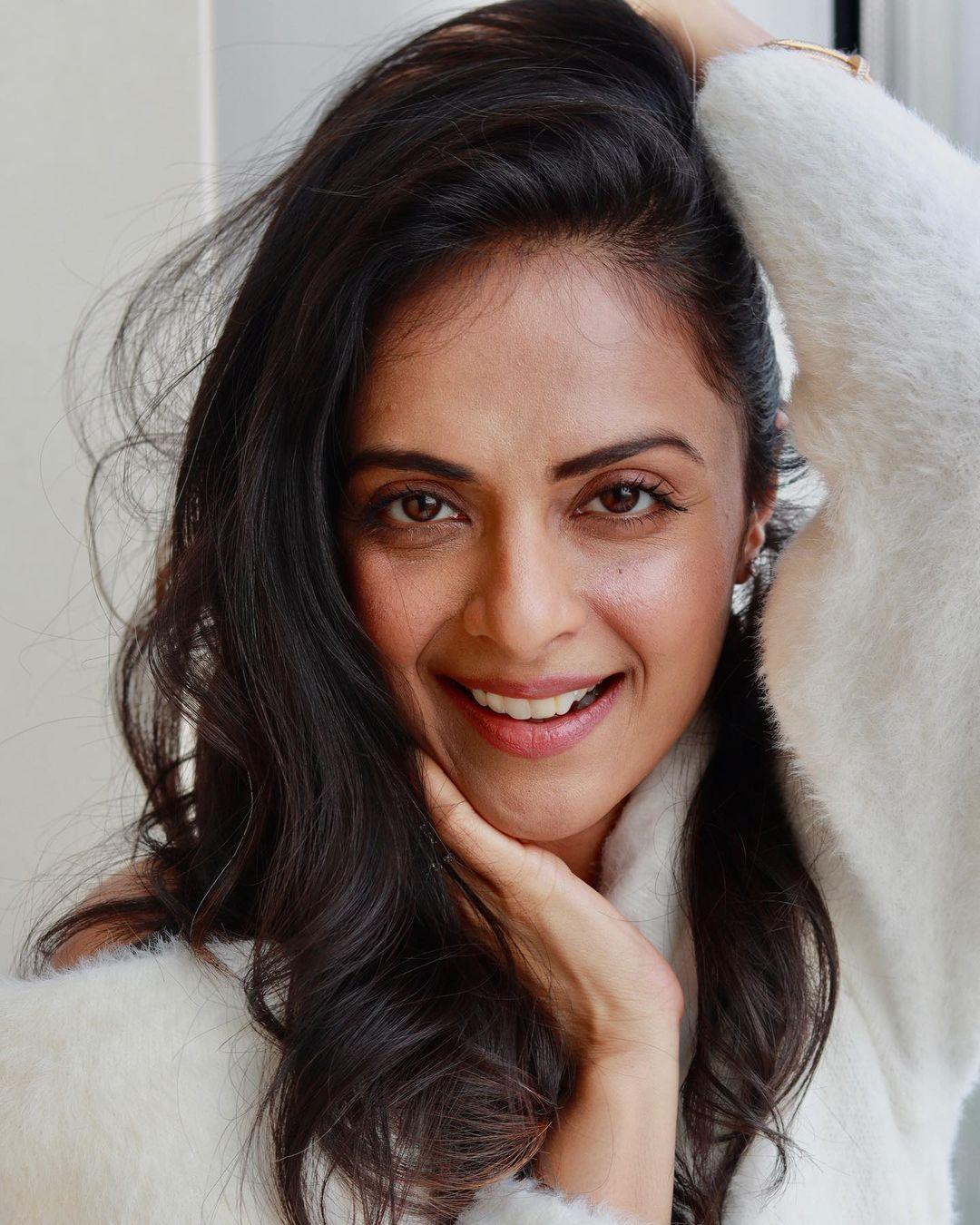 Richa Pallod very glamorous and sexy photoshoot | Richa Pallod looking very beautiful and glamorous photos