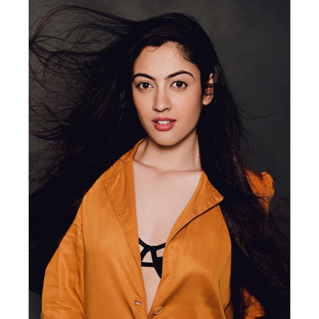 Television actress Aditi Sharma and sexy photos | Aditi Sharma looking very beautiful and glamorous pictures
