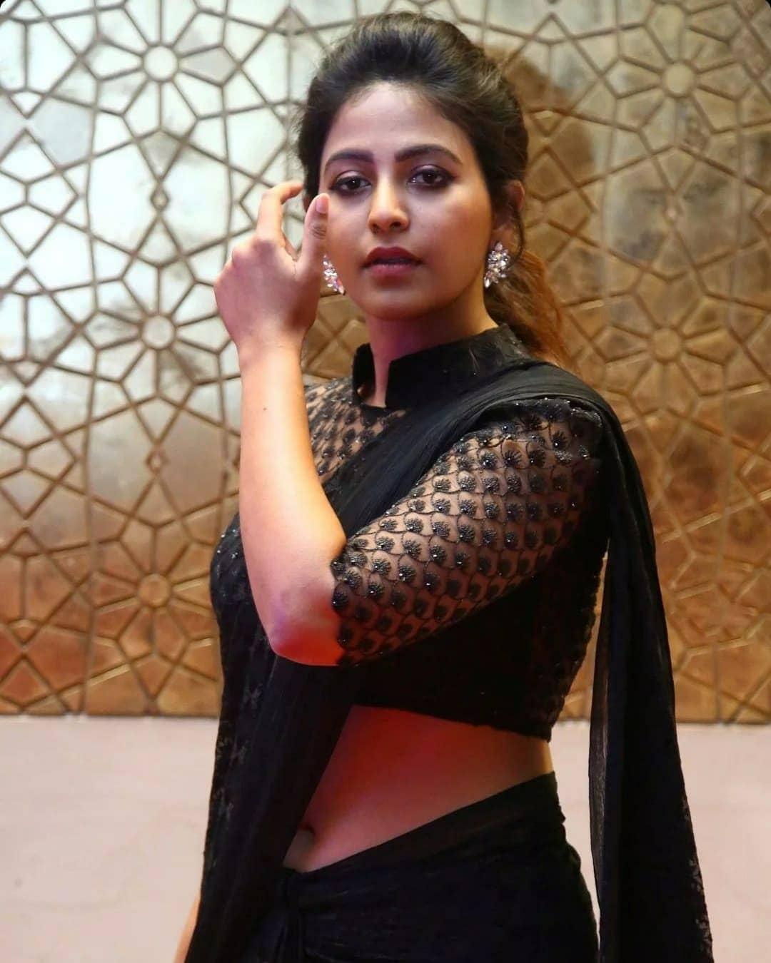 Anjali in black transparent saree hot and sexy photoshoot | Anjali very beautiful and glamorous pictures