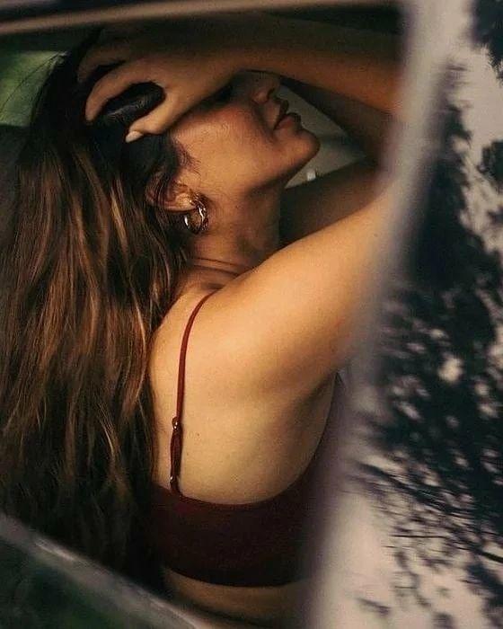 Lavanya Tripathi exposing very Glamorous and sexy photoshoot |exposing hot and sexy photos gallery